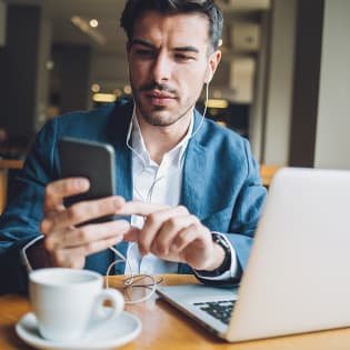 Ensuring context-appropriate composable content every time